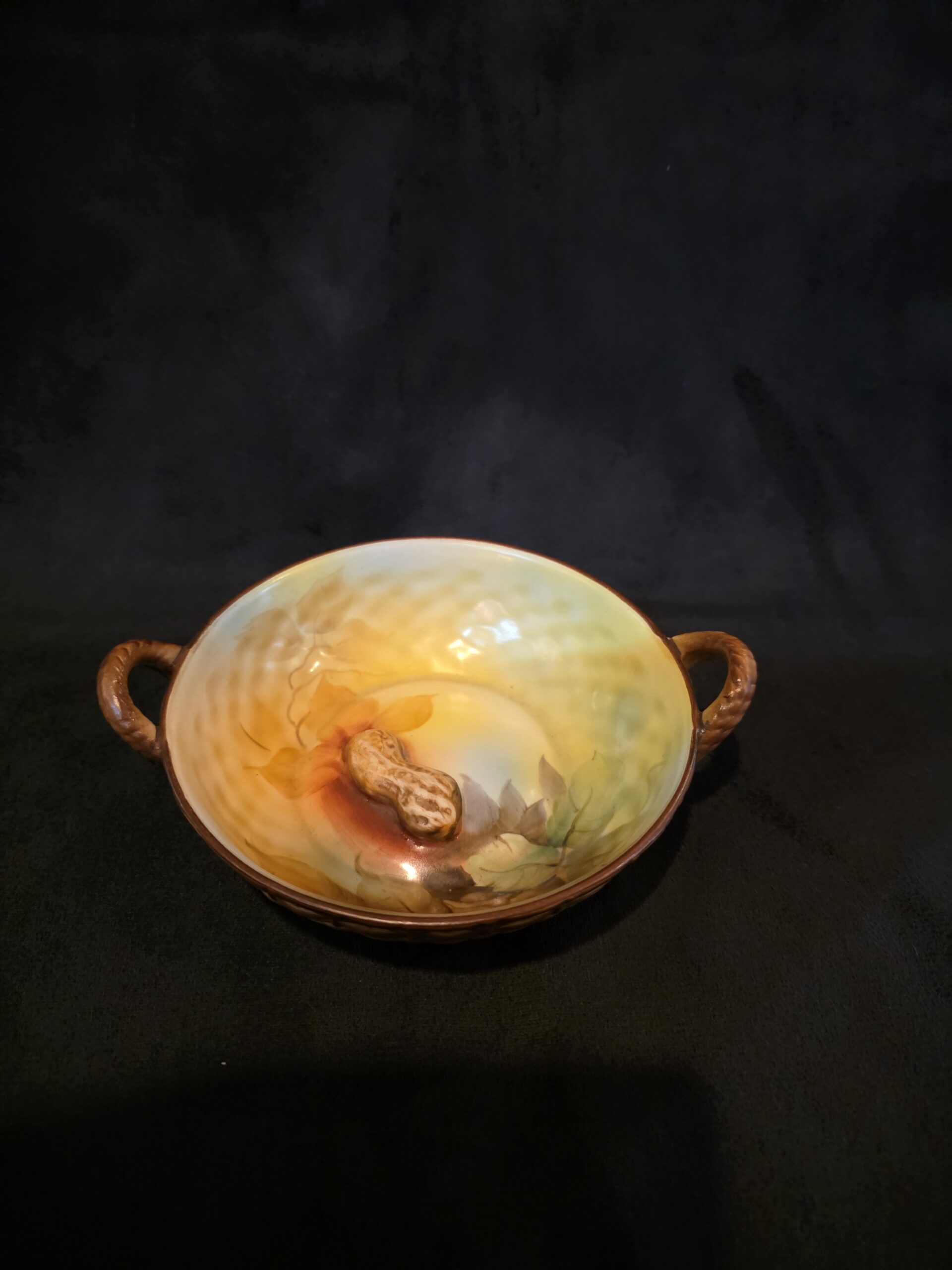 オールドノリタケ　モールドピーナッツボール　49K-65