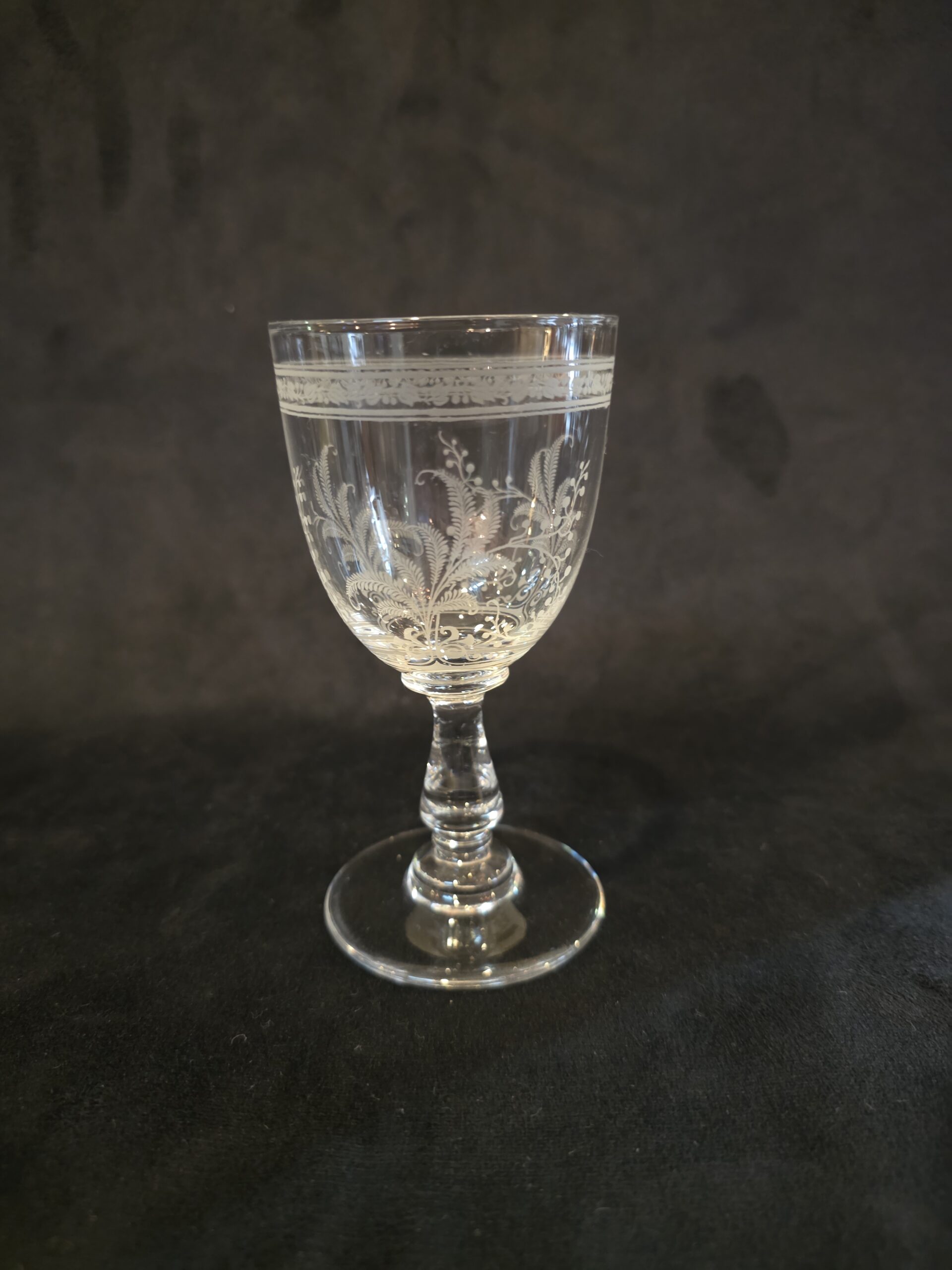 オールドバカラ  FOUGERES(フジエール)ワイングラス  51K-31